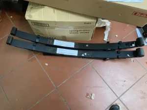 Bộ Nhíp Xe Mitsubishi Pajero V31 V32 V45 V43