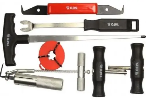 Tháo Kính Xe Ô Tô