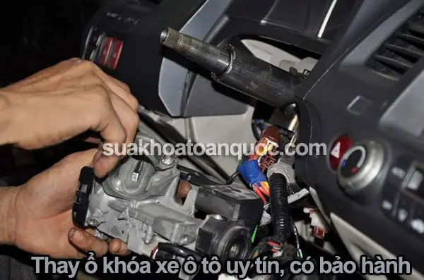 Thay Ổ Khóa Xe Ô Tô Tại Hà Nội