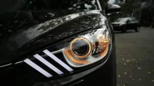 Đèn Xi-nhan Vẫn Hoạt Động Nhưng Đèn Hazard Lại Hư