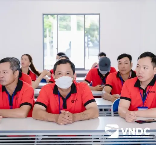 Cơ Quan Có Thẩm Quyền Nào Cấp Giấy Chứng Nhận Giáo Viên Dạy Lái Xe Ô Tô?