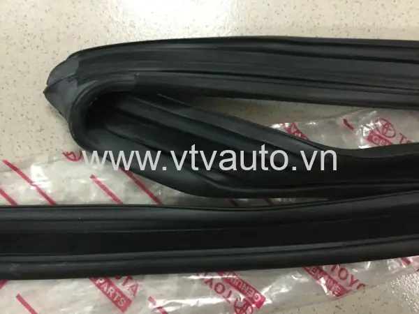 Thay Doăng Trượt Kính Xe Ô Tô