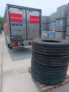 Các Dấu Hiệu Cần Thay Lốp Xe Ô Tô Ngay Lập Tức