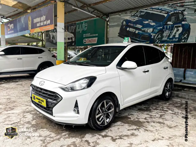 Thay Vỏ Xe Ô Tô Toyota Bị Móp