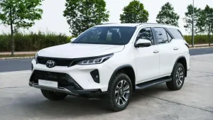 Toyota Fortuner (giá Từ 1.026 - 1.442 Triệu Đồng)
