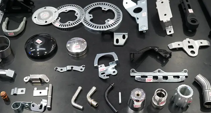 Ngày Càng Có Nhiều Doanh Nghiệp Việt Tham Gia Chuỗi Cung Ứng Linh Kiện, Phụ Tùng Ô Tô. Ảnh: Lê Vũ.