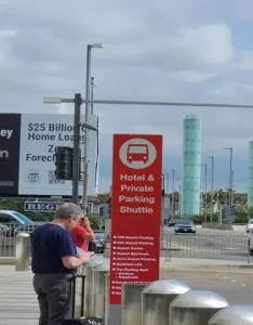 Hiểu Rõ Các Thông Báo Về Việc Đỗ Xe Ô Tô: Hướng Dẫn Toàn Diện