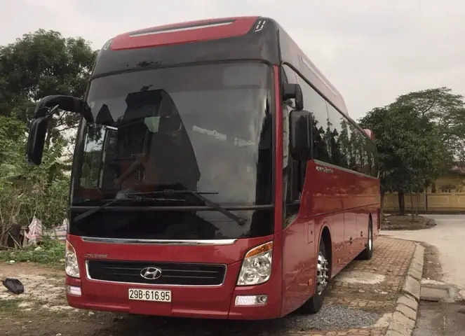 Ngoại Thất Hyundai Universe