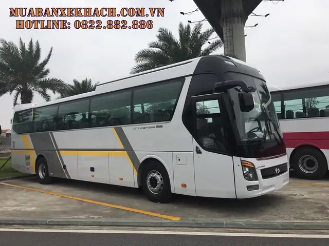 Hyundai Universe Premium 47 Chỗ Ngồi Máy 410ps