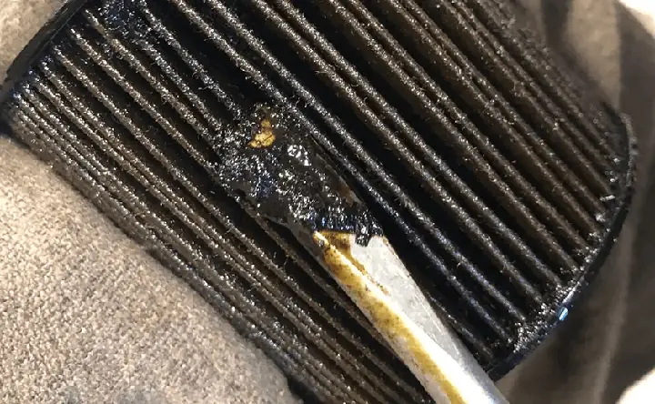 Thay Dầu Có Nhất Thiết Thay Lõi Lọc Dầu?