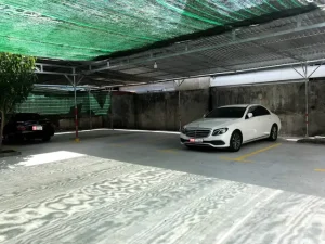 Bãi Đổ Xe Ô Tô Quận 7