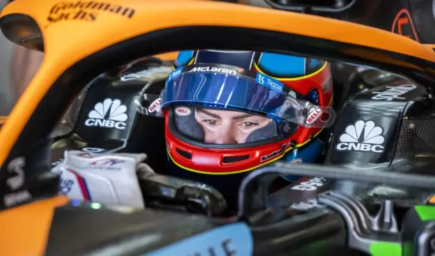 Độ Trần Xe Ô Tô: Hướng Dẫn Chi Tiết Vật Liệu, Quy Trình Và Chi Phí