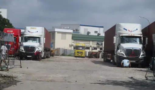 Thuê Bãi Đất Trống Đậu Xe Ô Tô