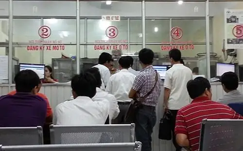 Hướng Dẫn Nộp Thuế Trước Bạ Và Đăng Ký Xe Ô Tôchi Tiết Từ A-z. Không Phải Ai Cũng Thành Thạo Và Biết Được Các Thủ Tục Cần Thiết Để Chiếc Xe Có Thể Lăn Bánh Trên Đường Một Cách Hợp Pháp. Hôm Nay Toyota Thăng Long Xin Gửi Tới Các Bạn Quy Trình Thủ Tục Đi Nộp Thuế Trước Bạ, Đăng Ký Và Đăng Kiểm Xe.