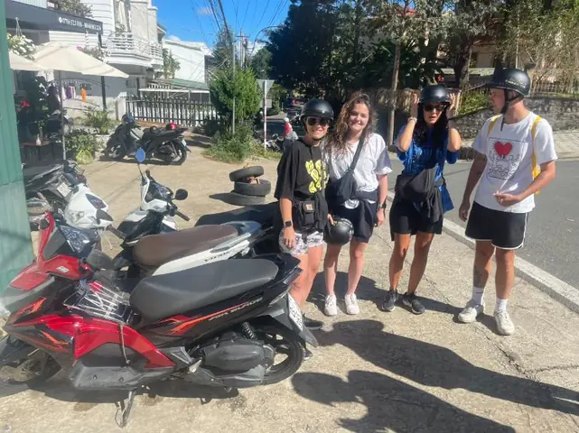 Thuê Xe Máy Giao Xe Tận Nơi Hải Đà Lạt Thuê Xe Máy Giao Xe Tận Nơi Hải Đà Lạt