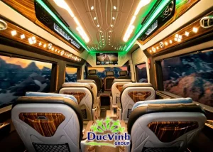 Đức Vinh Cung Cấp Dịch Vụ Cho Thuê Xe 12 Chỗ Đa Dạng