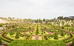 Thuê Xe Ô Tô Có Tài Xế Ở Pattaya