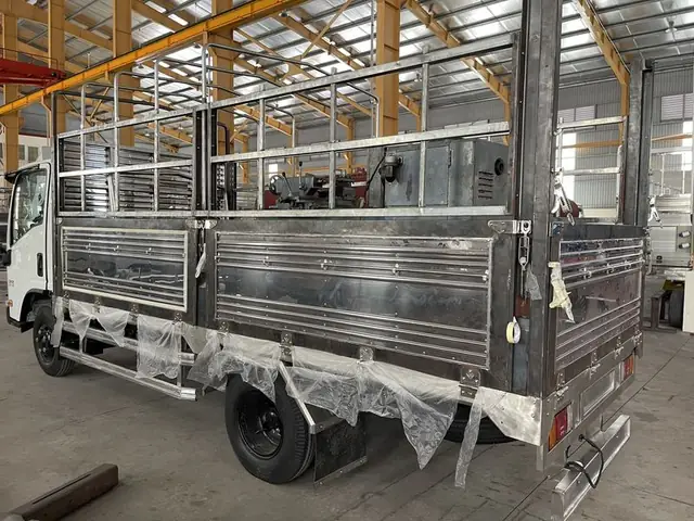 Bán Thùng Xe Tải Cũ