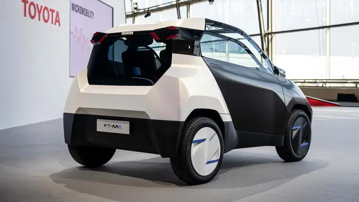 Toyota Xe Ô Tô Năng Lượng Mặt Trời