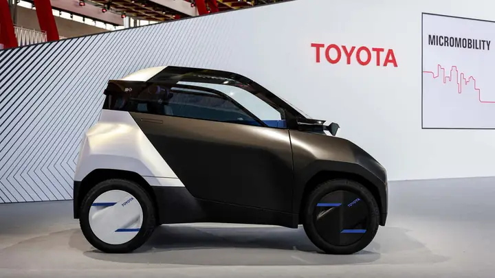 Toyota Xe Ô Tô Năng Lượng Mặt Trời