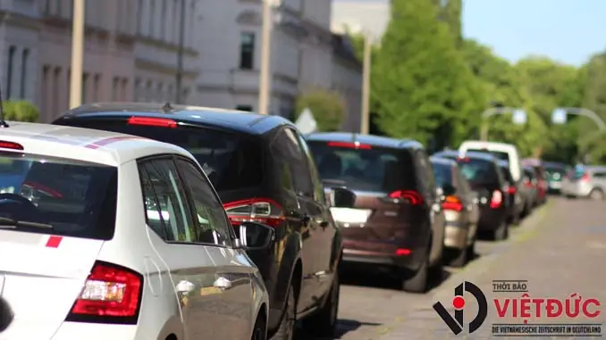 Quy Định Về Trách Nhiệm Giao Xe Ô Tô Của Hãng Và Quyền Lợi Người Mua