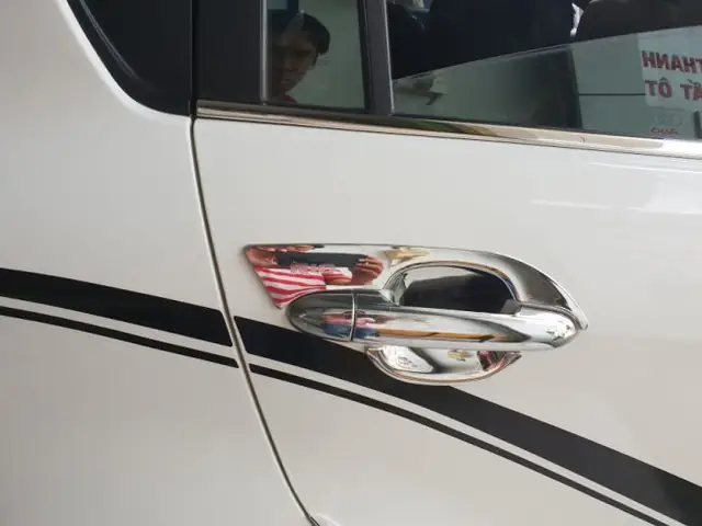 Ốp Dán Trang Trí Xe Ô Tô Tại Cần Thơ