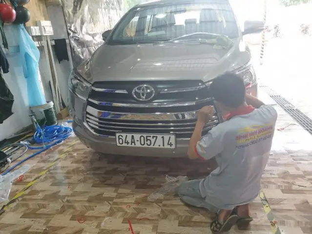 Ốp Dán Trang Trí Xe Ô Tô Tại Cần Thơ