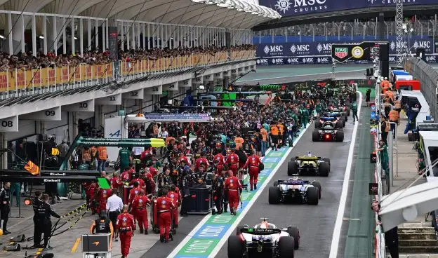 Mẫu Cắt Film Ppf & Kỹ Thuật Tránh Dùng Dao Cắt Trực Tiếp Trên Xe