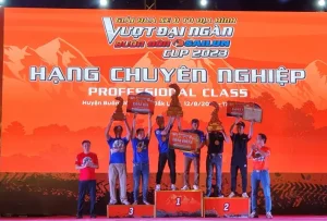 Trao Thưởng Xe Ô Tô