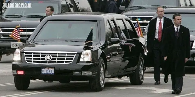 2siêu Xe Sẽ Chở Obama Ở Việt Nam Được Trang Bị Thế