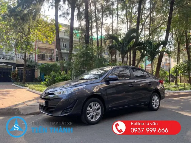 Học Lái Xe Ô Tô Có Khó Không?