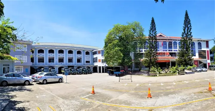 Trung Tâm Đào Tạo Lái Xe Trường Cao Đẳng Giao Thông Huế