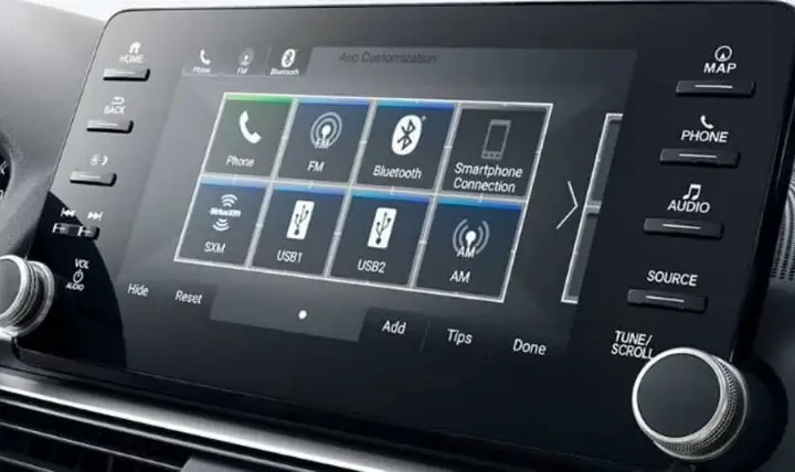 Bước 1: Bật Bluetooth Trên Màn Hình Ô Tô