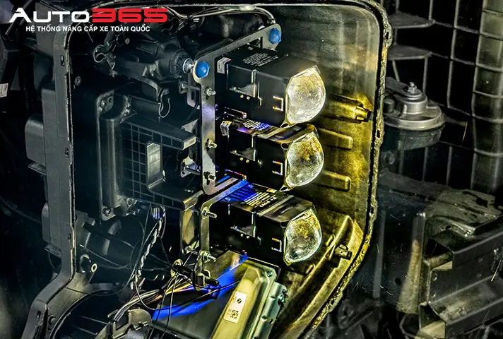 Tư Vâ N Led C6s Cho Xe Ô Tô