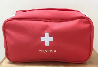 Túi Sơ Cứu Xe Ô Tô: Danh Sách Bắt Buộc Và Tiêu Chuẩn Din 13164