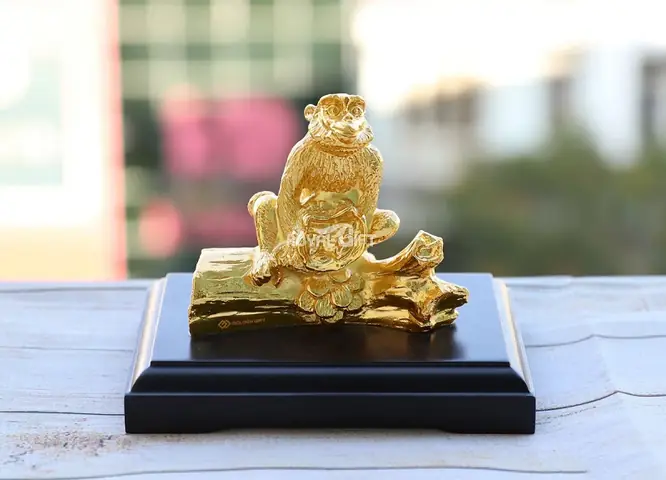 Linh Vật Tuổi Thân