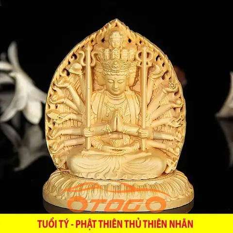 Tượng Phật Bất Động Minh Vương Theo Xe Ô Tô