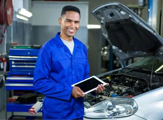 Kỹ Sư Ô Tô Là Gì?