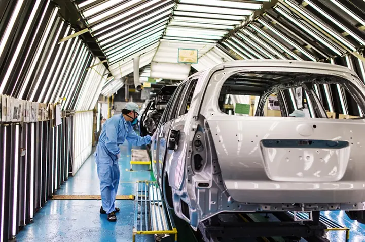 Đơn Hàng Đi Nhật Sơn Ô Tô Là Làm Gì?