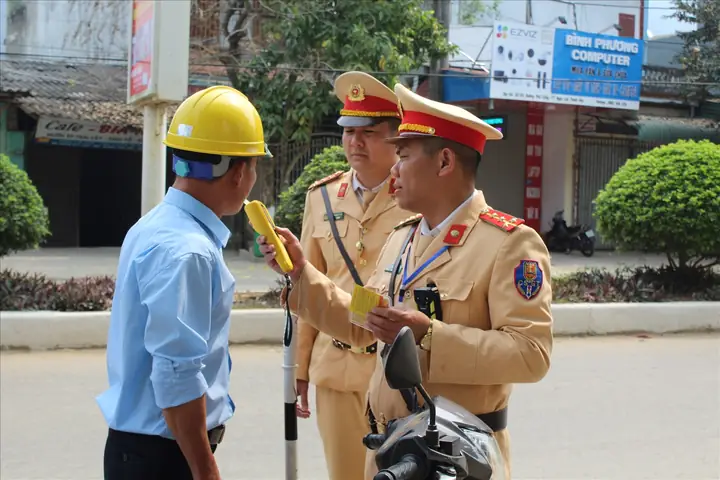 “đã Uống Rượu Bia, Không Lái Xe” Câu Dễ Nhớ... Nhưng Nhiều Người Vẫn Quên