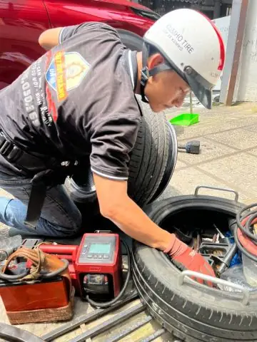 Chi Phí Vá Vỏ Ô Tô Lưu Động Quận 4 Hợp Lý