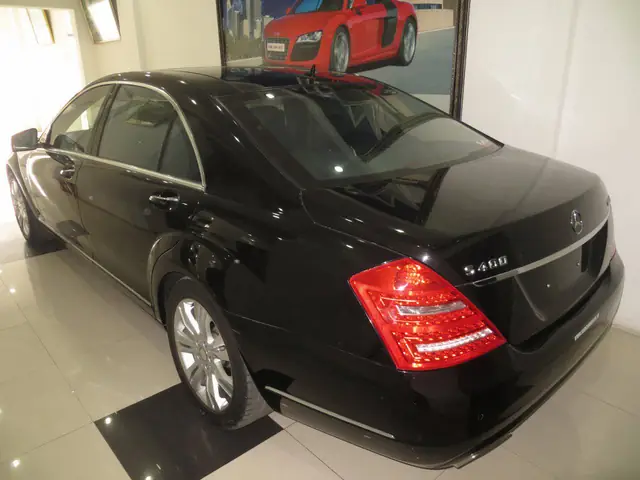 Bút Xóa Vết Xước Sơn Ô Tô Màu Đen Kizu Pen Black Bp-61 Soft99 | Japan