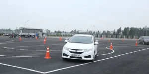 Một Số Lưu Ý Khi Lái Xe Mà Bạn Cần Nhớ