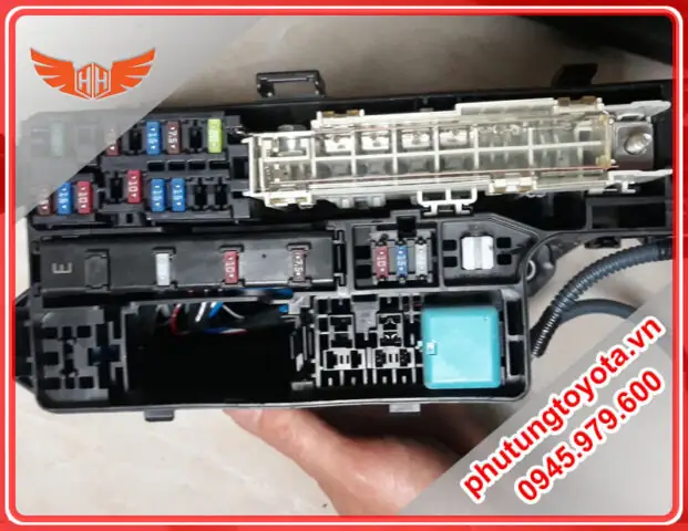 Vị Trí Hộp Cầu Chì Xe Ô Tô Innova 2013 Và Hướng Dẫn Kiểm Tra