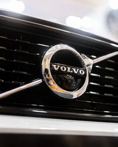 Ý Nghĩa Biểu Tượng Và Triết Lý An Toàn Của Logo Volvo