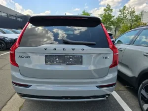 Ý Nghĩa Biểu Tượng Và Triết Lý An Toàn Của Logo Volvo