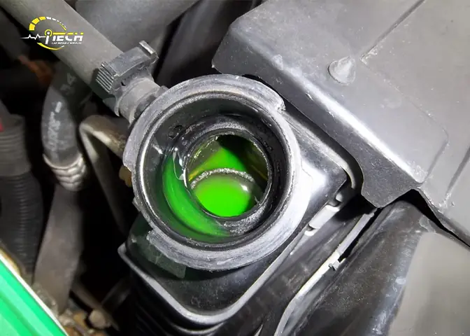 Nước Làm Mát Động Cơ Là Gì?