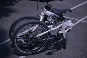 Xe Đạp Giống Ô Tô