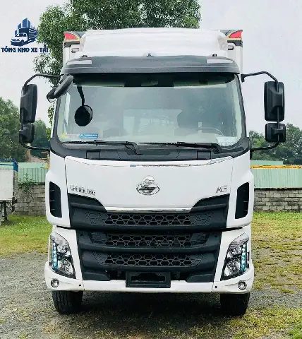 Xe Tải Thùng Đông Lạnh 2 Chân Chenglong M3