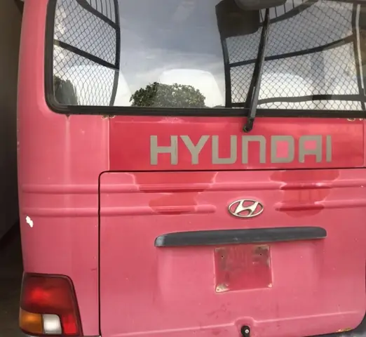 Xe Ô Tô Khách Nhãn Hiệu Huyndai, Số Loại Country (29 Chỗ Ngồi) Hết Niên Hạn Sử Dụng Và Không Được Phép Lưu Hành Theo Quy Định Xe Ô Tô Khách Nhãn Hiệu Huyndai, Số Loại Country (29 Chỗ Ngồi) Hết Niên Hạn Sử Dụng Và Không Được Phép Lưu Hành Theo Quy Định